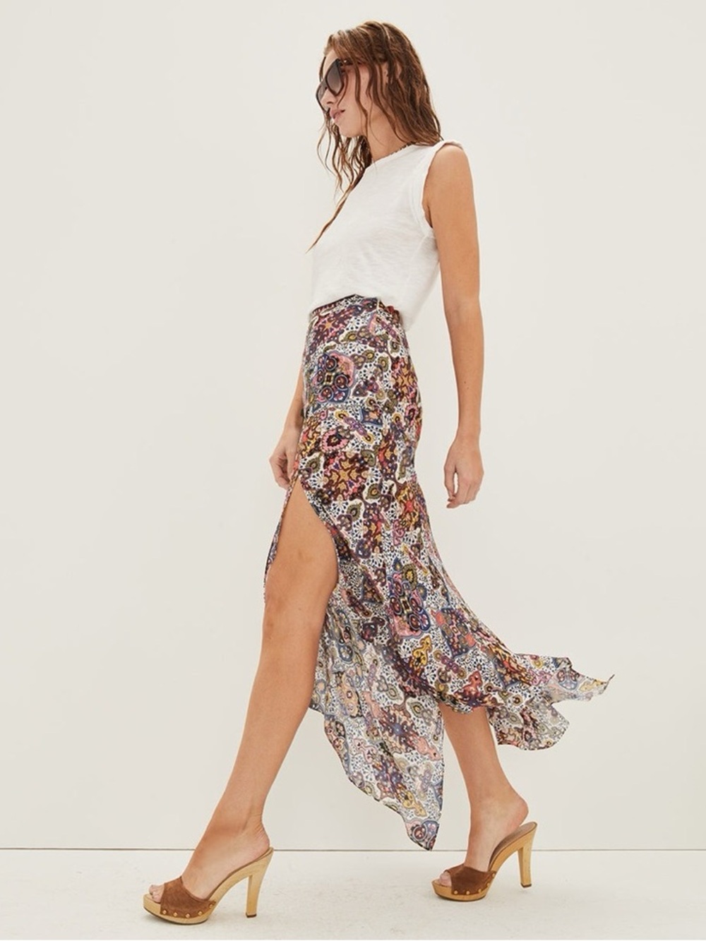 Veronica Beard Mac Tapestry Print Midi Skirt - Size 4